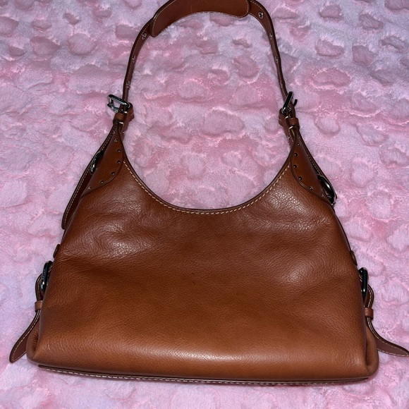 Coach Handbags - Coach cargo leather shoulder bag
